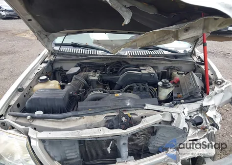 2005 Ford Explorer Xls/Xls Sport from USA, damaged, VIN 1FMZU72E15UA60930